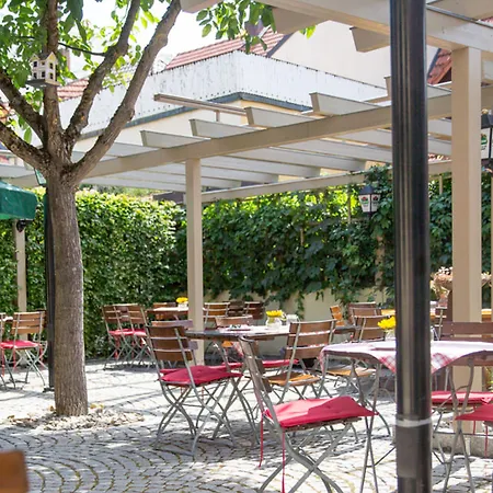 Herrenschenke-cafe Eiring 3*