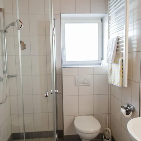 Otel Herrenschenke-cafe Eiring 3*