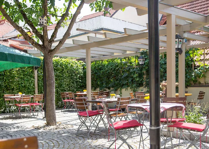 Herrenschenke-café Eiring 3*